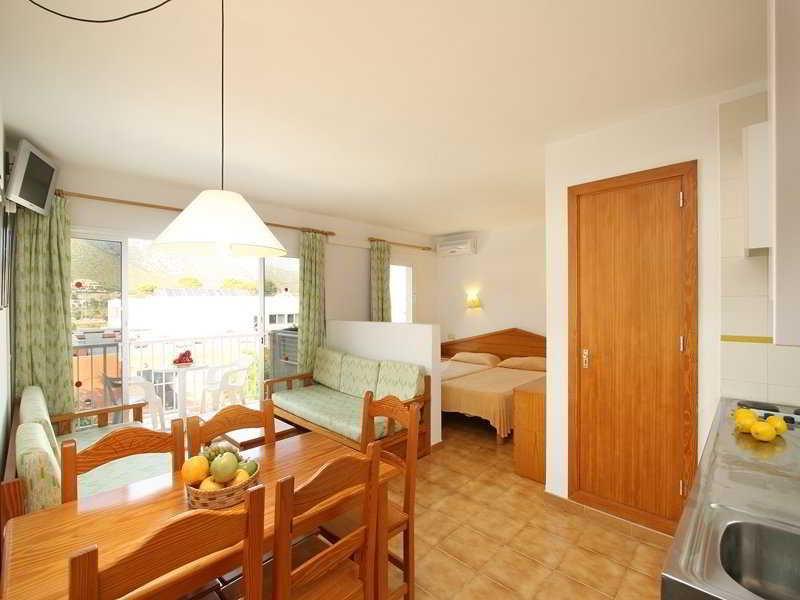 Apartamentos Massol Puerto Pollensa Exterior foto